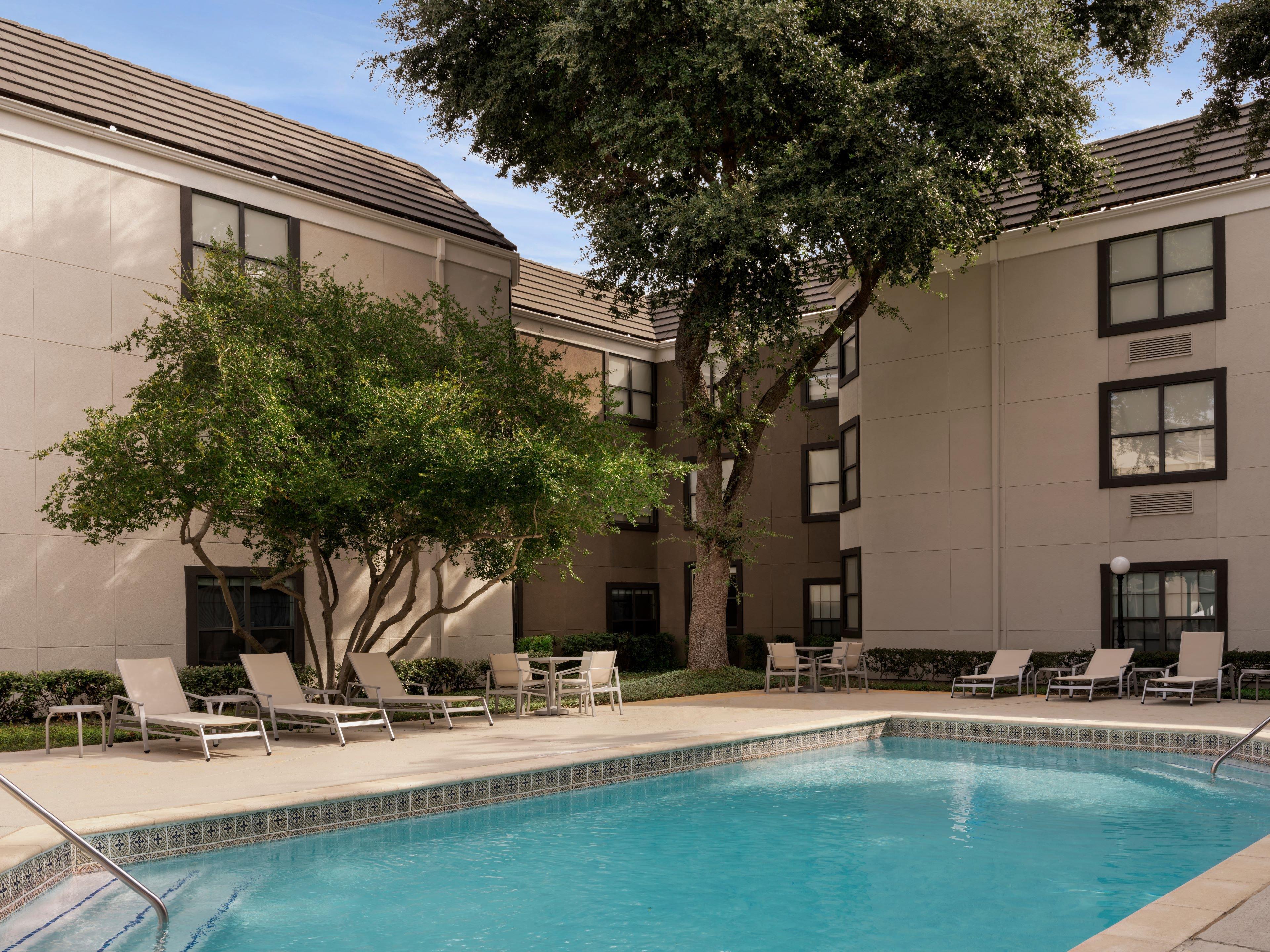 Holiday Inn Express Hotel & Suites Irving Dfw Airport North By Ihg Exterior photo