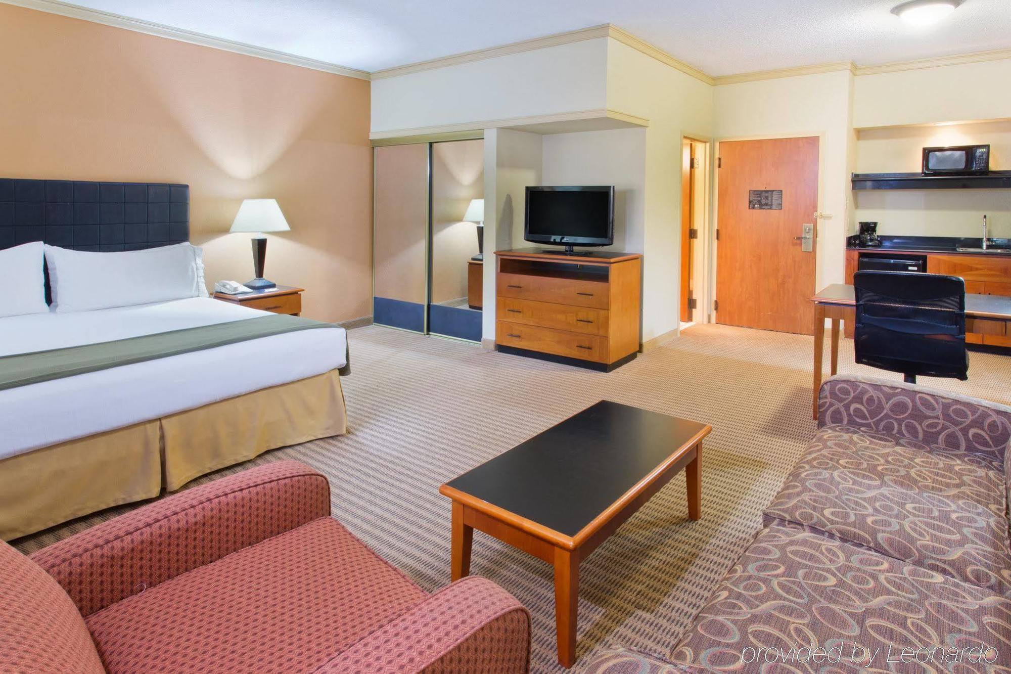 Holiday Inn Express Hotel & Suites Irving Dfw Airport North By Ihg Exterior photo