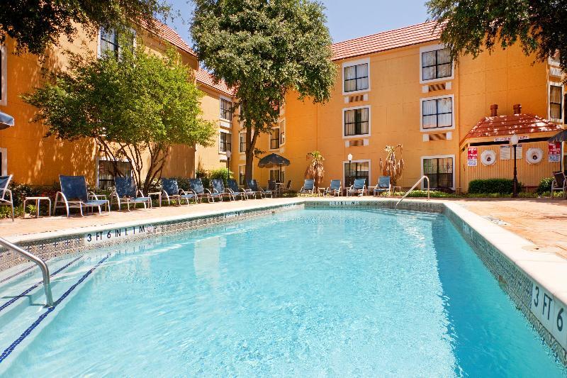 Holiday Inn Express Hotel & Suites Irving Dfw Airport North By Ihg Exterior photo